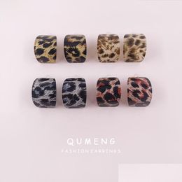 Stud Qumeng Design Vintage léopard imprimé C forme acrylique boucles d'oreilles 2021 élégant fête dame à la mode bijoux livraison directe Dhspl