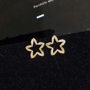 Stud réel 18 k or femme boucles d'oreilles boucles d'oreilles inhabituelles tendance piercing petit cristal vintage manchettes d'oreille pour fête bijoux pour femmes YQ231026