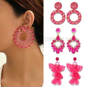 Stud Design romantique série rose strass fleur décor coeur boucles d'oreilles de luxe élégant cadeau à la mode pour les femmes ornements d'oreille 230928