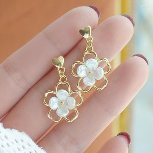 Stud Simple Vintage Hollow Flower Earring voor vrouwen vergulde 3 lagen 14K real gold oordrings temperament accessoires Bijoux GiftStud dale22 fa