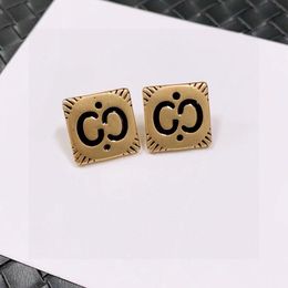 Stud Square -oorbellen, 14K goud, klassieke dubbele letter met email, zwart, goud, oorbellen van designer, mannen, vrouwen, beide draagbaar, hoge kwaliteit, correcte versie, Valentijnsdag