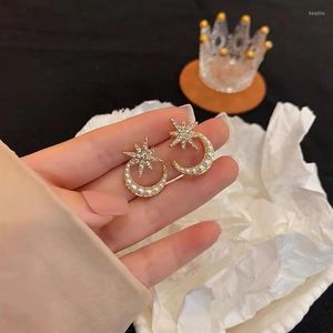 Stud étoile lune boucles d'oreilles astérisme perles cristaux pour femmes coréen charme luxe bijoux en gros 2022 à la mode cadeau boucle d'oreille