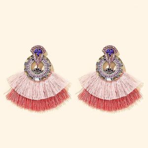 Stud à la mode violet rose fleur gland boucle d'oreille pour les femmes mode strass Brincos bijoux accessoires 147801