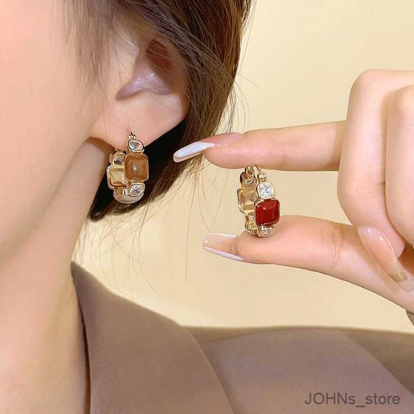 Stud Vintage Red Coffee Square ENAMEL BOUCtes d'oreilles pour femmes 2024 Nouvelles boucles d'oreilles à huile géométrique à l'huile Géométrique Métal