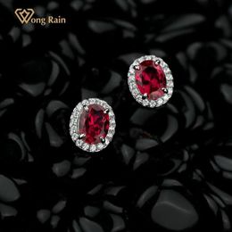 Stud Wong Rain Vintage 925 Sterling Silver Taglio ovale Rubino Creato Moissanite Gemstone Festa di fidanzamento Orecchini a bottone Fine Jewelry295C