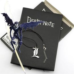 Student Dagboek Anime Death Note Notebook Set Lederen dagboek en ketting Veren Pen Pad Complete set 240119