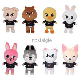Nuevos animales de peluche Leeknow Hyunjin Doll Stray Kids SKzoo Peluche 240307