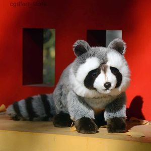 Animaux en peluche en peluche 20 cm Hauteur mignonnes vraies comme America Grey Raccoon Glue Toy Doll Simulation Wild Animal Models Toy for Christmas Gift240327