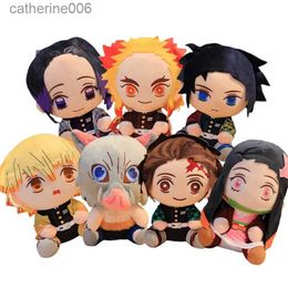 Animaux en peluche en peluche 20 cm Hot Japan Demon Slayer Poupées en peluche Belle Anime Kimetsu No Yaiba Kamado Tanjirou Nezuko Zenitsu Kyoujurou Jouets Enfants CadeauxL231228