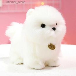 Animaux en peluche en peluche 23cm en peluche poméranie chien de poupée de poupée de chien blanc toys en peluche