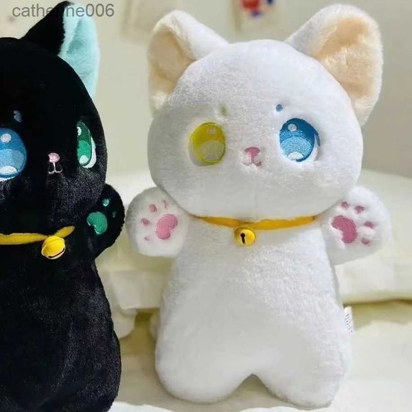 Animaux en peluche 25 cm chat noir et blanc en peluche saisir des animaux en peluche Patung poupées jouets pour enfants cadeaux jouets cadeaux pour enfants fille 231228