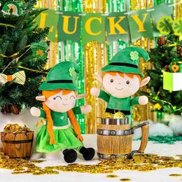 Gevulde pluche dieren Gloveya pluche poppen Saint Patricks Day geschenken Zachte Ierse Bssings pop Shamrock es pluche elf babymeisje geschenken L240322