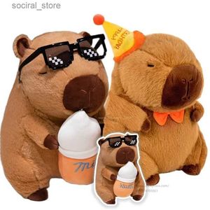 Gevulde pluche dieren gelukkige verjaardagshoed capybara plushie gevulde cartoon swag knuffel melkfles capibara pluche speelgoed uniek verjaardagscadeau voor boy girl l411