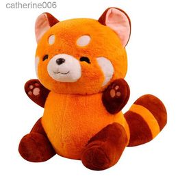 Animaux en peluche en peluche Nouvelle poupée de figurine d'anime en peluche transformée en peluche de panda rouge poupée en peluche cheveux pelucheux animaux de raton laveur rouge câlin oreiller KidsL231228