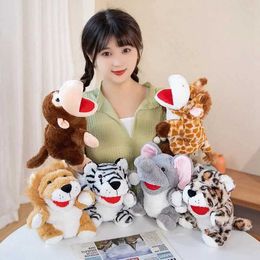 Animaux en peluche en peluche