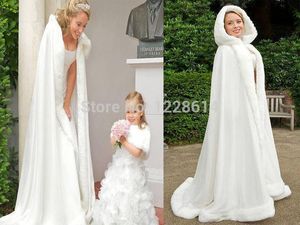 Prachtig 2016 Nieuwe Goedkope Hooded Bridal Cape Ivory White Wedding Cloaks Faux Bont Perfect voor Winter Bruiloft Bridal Wraps Bridal Cape Jacket