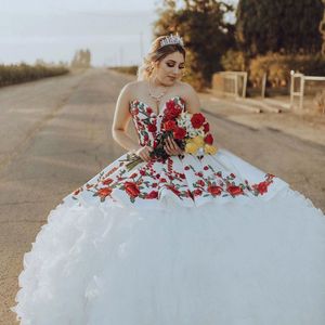 Superbe robe de bal Quinceanera robes chérie cou volants en cascade robes de bal imprimé fleurs balayage train organza doux 15 robe de mascarade corset