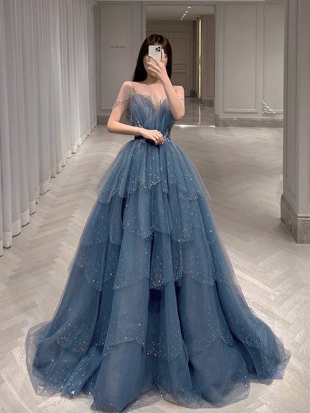 Superbes robes de soirée bleues couches de tulle avec perles longues robes de bal à lacets dans le dos taille haute