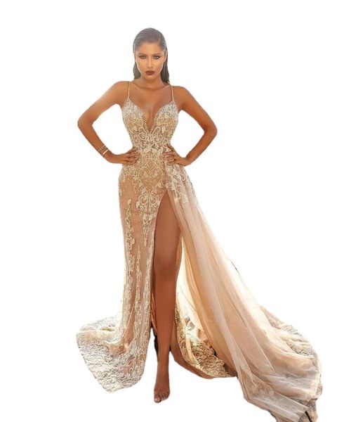 Impresionantes Champagne Gold Beads Apliques Vestidos de noche Sexy Muslo alto Dividir correas de espagueti Sin respaldo Ocasión larga Fiesta Vestidos de baile