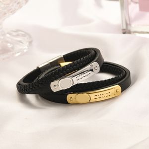 Superbe bracelet jonc en or pour femme avec lettre imprimée luxueuse marque de mode plaquée or 18 carats parfaite comme bijoux de mariage et cadeaux d'amour