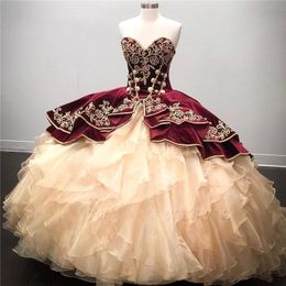 Impresionante bordado Borgoña vestido de fiesta vestidos de quinceañera cariño con cordones en la espalda vestidos hinchados de 15 anos vestidos de fiesta