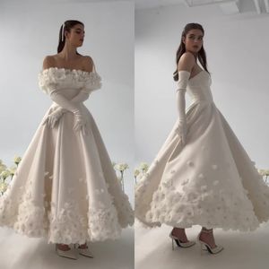 Impresionantes vestidos de fiesta de flores con capa y volantes hasta el tobillo Vestido de fiesta de noche formal Satén corto Una línea vestidos de novia