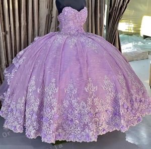 Prachtige lavendelkleurige kanten Quinceanera-jurken met bloemen, bloemenappliqué, kralen, meerdere lagen, rok aan de achterkant, strapless, lief 16-15, meisjes8476739