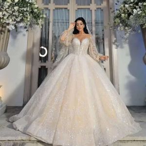 Prachtige Prinses A-lijn Bruidsjurken Voor Arabische Vrouwen Pure Lange Mouwen Kant Applique Blootgestelde Uitbenen Dubai Bruidsjurken Robe De Marriage