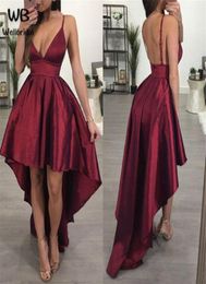 Verbluffende spaghetti riemen Arabische Homecoming -jurken Burgundy High Low Satijn Afrikaanse korte prom jurk Cocktail Graduation Party CLU4583774