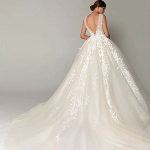 Superbe mariée 2024 Boho princesse robes de mariée de luxe dentelle appliques sexy dos nu col en V sans manches grande taille plage robes de mariée