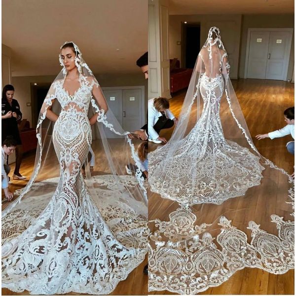 Superbe robe de mariée sirène magnifique, sans manches, col en V, en dentelle, bouton couvert au dos, grande taille, robe de mariée arabe saoudienne de Dubaï, 2024