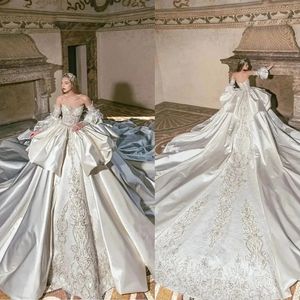 Prachtige bride 2024 Luxe Arabische Dubai Ball Jurk Trouwjurken Lace Strapless Vestido de Noiva Satin Long Sleeve kralen Bruidsjurken