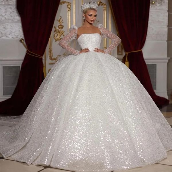 Stuntbride 2024 Blanc Glamour Bretelles Col Boutons Robe De Bal Scintillante Robe De Mariée De Luxe Perles Appliques Manches Longues Princesse Robe De Mariée