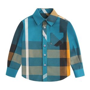 Estilo ropa para niños Otoño Invierno niño pequeño manga larga algodón cuello vuelto camisa a cuadros Top Drop 240314cj