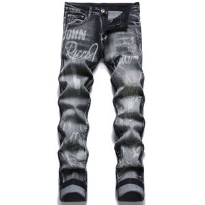 Stijlvol aansluitende, elastische patchwork patch heren jeans met rechte pijpen en versleten print