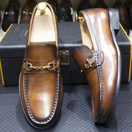 Style Loafers Echte kettingheren Italiaanse klassieke metalen lederen slip op kleding voor mannen Casual Business Wedding Formele schoenen 240102 484