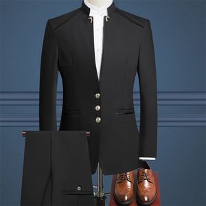 Estilo Ropa nostálgica ZhongShan Traje Hombre Boda Color sólido Botón dorado Blazers Especialmente Silm Fit Traje de esmoquin 220808