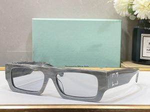 Style Offs Fashion Embouts de soleil designer pour hommes et femmes Classic Épais Plaque Blanc Blanc Cadre carré des lunettes