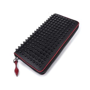 Stijl rode bodem panelen spiked koppeling dames patent echt leer gemengde kleur klinknagels tas klutsen dame lange portemonnees met spikes hsl2489