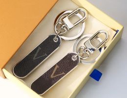 Nieuwe luxe charme mode dameshoens lederen sleutelring legering legering vintage armband roestvrijstalen mode mode sleutelhang ketting valentijnsdag feest cadeau