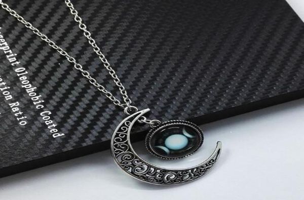 Style Triple Moon Goddess Black Wiccan Collier avec Star Moon Gems est à la mode et exquis9654613