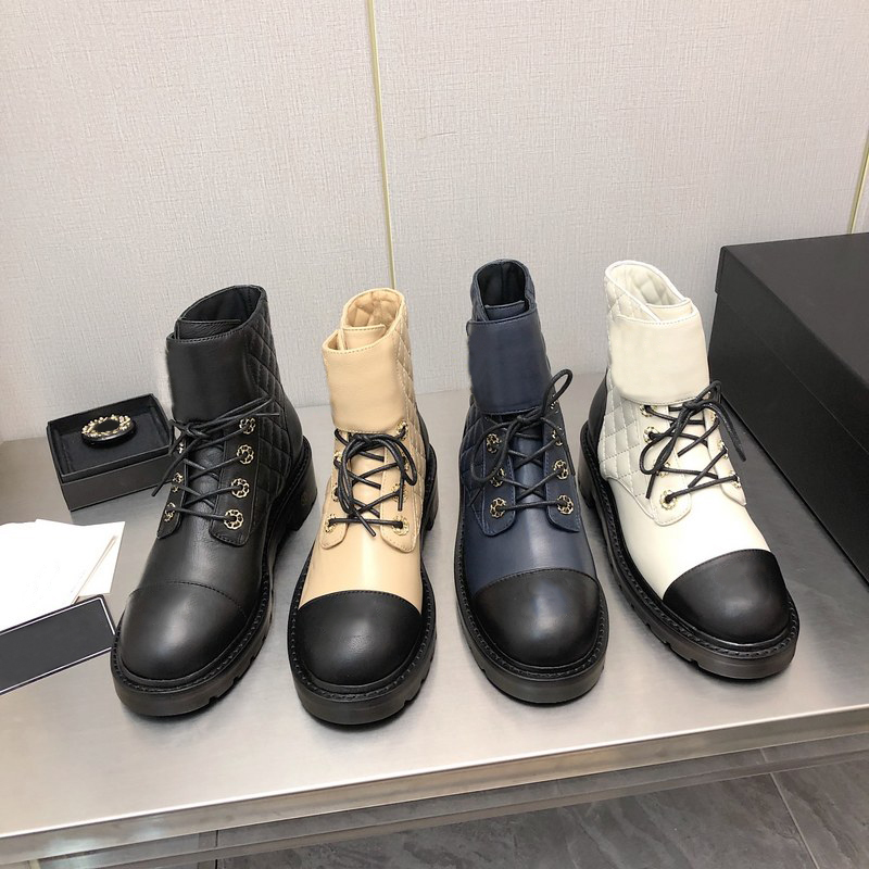 Stilvolle Kn￶chel Frauen Martin Boot Shiny Kalbskin dunkler Beige schwarze Milit￤rstiefel Schnalle Schn￼rsenkel Winter Casual Shoes Designer Luxus Mode -Schneestiefel mit Box