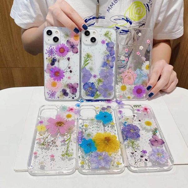 Fundas prensadas con flores reales secas y elegantes para Iphone 15 14 13 Pro MAX 12 11 XR XS X 8 7 Plus Funda de teléfono transparente con purpurina seca y brillante Moda floral TPU suave de silicona