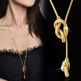 Élégant collier de bijoux de nœud long Sailor Gold Sailor Conçu pour les femmes