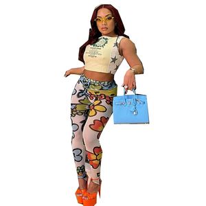 Élégant Lady Floral Lettre imprimé Mesh 2 pièces Set Femmes Sans manches Crop Top et Skinny Pant Suits 2024 Tenues élastiques d'été