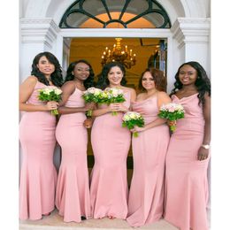 Vestidos de dama de honor rosa rosa rosa Long Mermaid Stars Strap sin correa para la boda Vestidos de fiesta de satén BM1561 304S