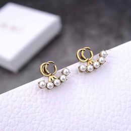 Elegantes aretes de perlas festoneadas aretes orecchini joyas de diseño de lujo para mujer en latón vintage para regalo de aniversario de compromiso accesorio