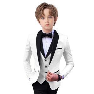 Stijlvolle Slim Fit Boys Suit Set 3 stuks Tuxedo voor formele gelegenheid Blazer Vest en broek Kids Outfit Wedding Prom Fast Ship 240328