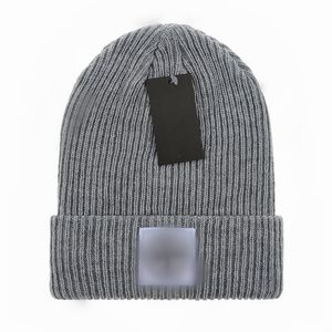 Élégant Stone Beanie Designer Hiver Bonnet Hommes Femmes Mode Triangle Lettres Design Chapeaux En Tricot Automne Bonnet De Laine Géométrique Unisexe Chapeau De Crâne Chaud F1