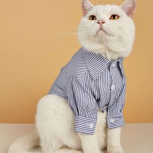 Chemise à rayures élégante petits chats de chiens moyens - vêtements pour animaux de compagnie confortables pour chiots et chatons